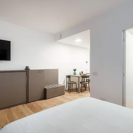 شقة Joivy Porta Torre 76 كومو