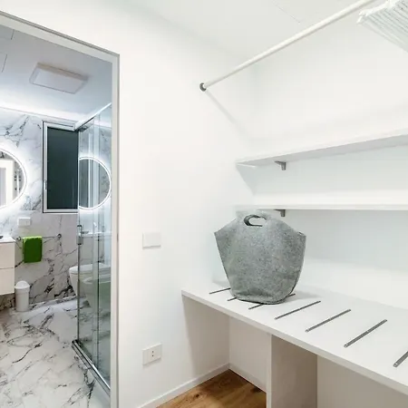 Joivy Porta Torre 76 Lägenhet